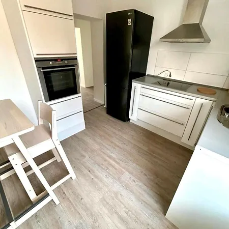 Apartamento Design By Interior - Bahnhofnaehe, Ruhig, Modern, Arbeitsplatz, Ebk