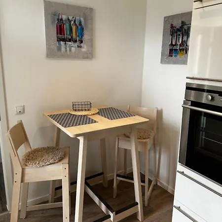 Apartamento Design By Interior - Bahnhofnaehe, Ruhig, Modern, Arbeitsplatz, Ebk
